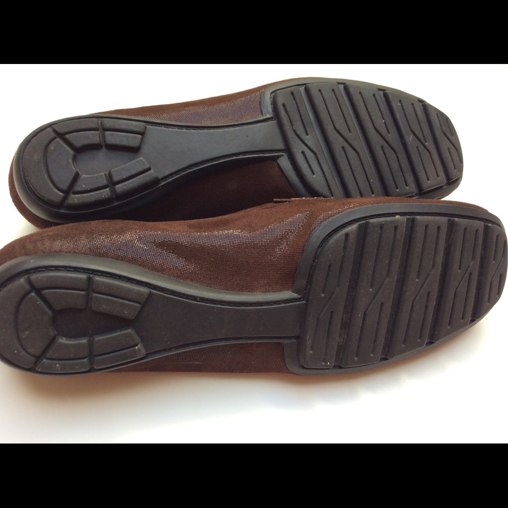 Shoes - Picture 4 of 4